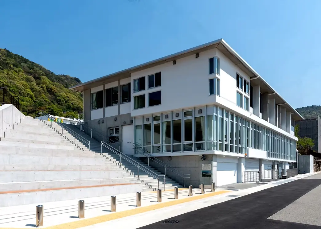 鶴甲会館の外見